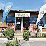 Ocean Beauty Beachfront Lux Boat House In Marina With Sea View And Jacuzzi Holiday home *