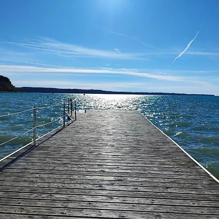 Ocean Beauty Beachfront House Boat In Portoroz With Sea View And Jacuzzi Ferienhaus Portorož